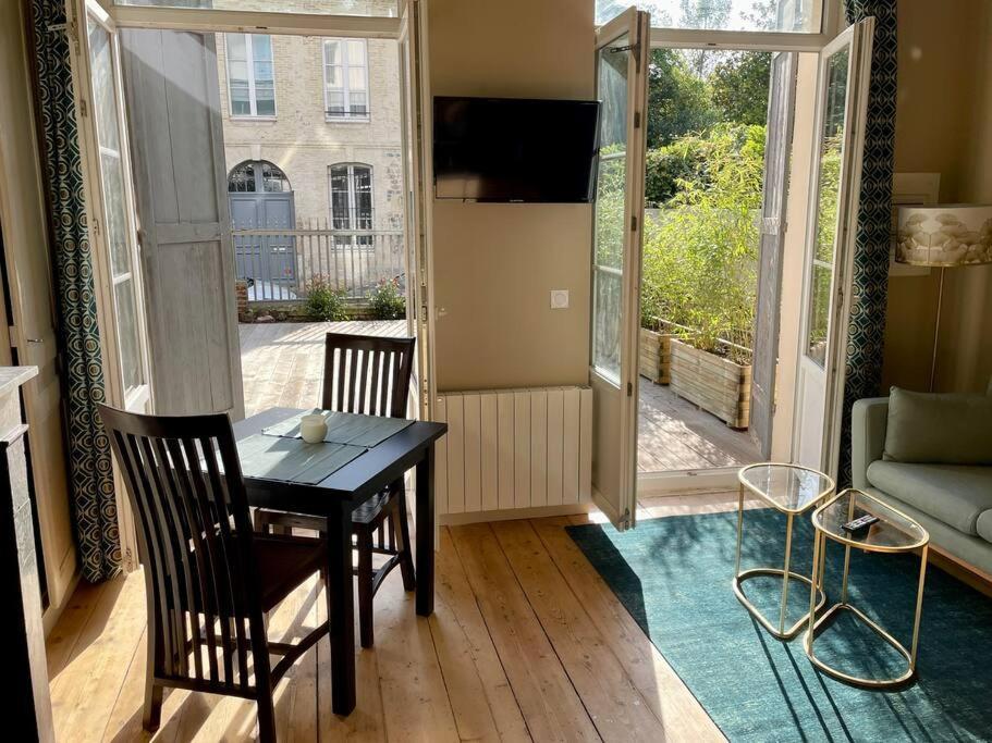 Superbe appartement neuf et sa terrasse privée Honfleur Exterior foto
